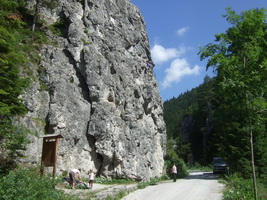 Klettergarten Val Bartolo, nicht zu verpassen direkt an der Straße
