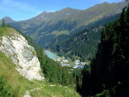 Aufstieg vom Enzingerboden zur Rudolfshütte