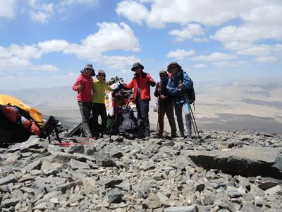 Mustagh Ata 7546m - Summit Push