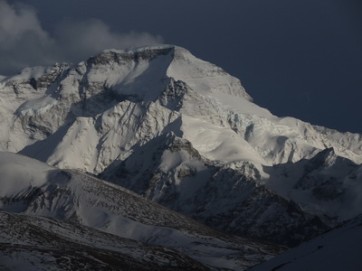 Am Gipfel des Cho Oyu zu stehen sollte für Andy und mich die Erfüllung eines Traumes werden ..