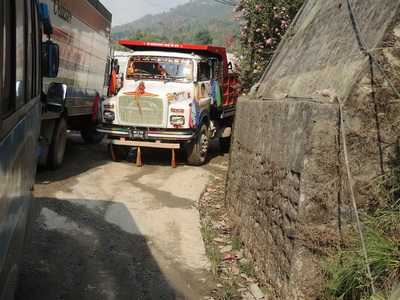 Anreise und Akklimatisation - von Kathmandu nach Tingri und ins Base Camp