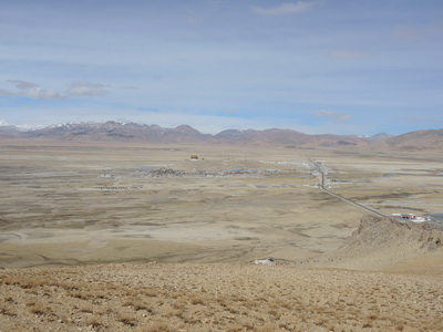 Anreise und Akklimatisation - von Kathmandu nach Tingri und ins Base Camp