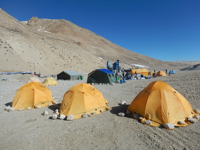 Anreise und Akklimatisation - von Kathmandu nach Tingri und ins Base Camp