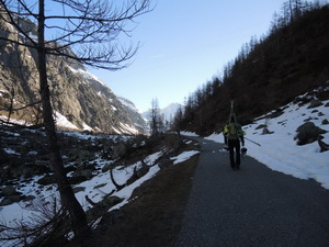 Durch das Val Ferret zum Biwak Fiorio